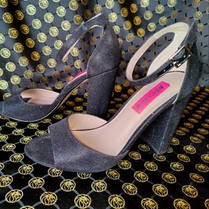 Chunky black Betsy Johnson heels